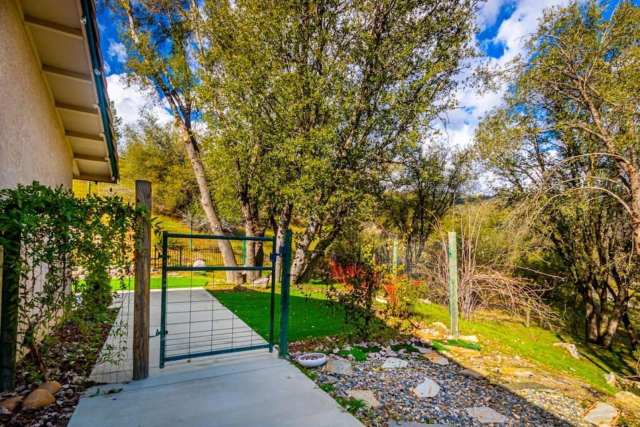 Mystic Mountain Villa, 14 Miles From Yosemite Oakhurst Zewnętrze zdjęcie