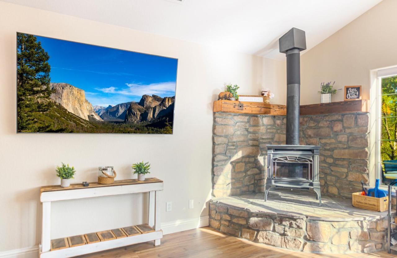 Mystic Mountain Villa, 14 Miles From Yosemite Oakhurst Zewnętrze zdjęcie